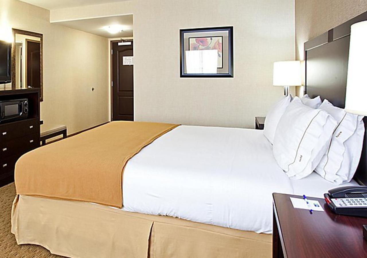 Norwood Inn & Suites Eagan St Paul & Mall Of America Bagian luar foto