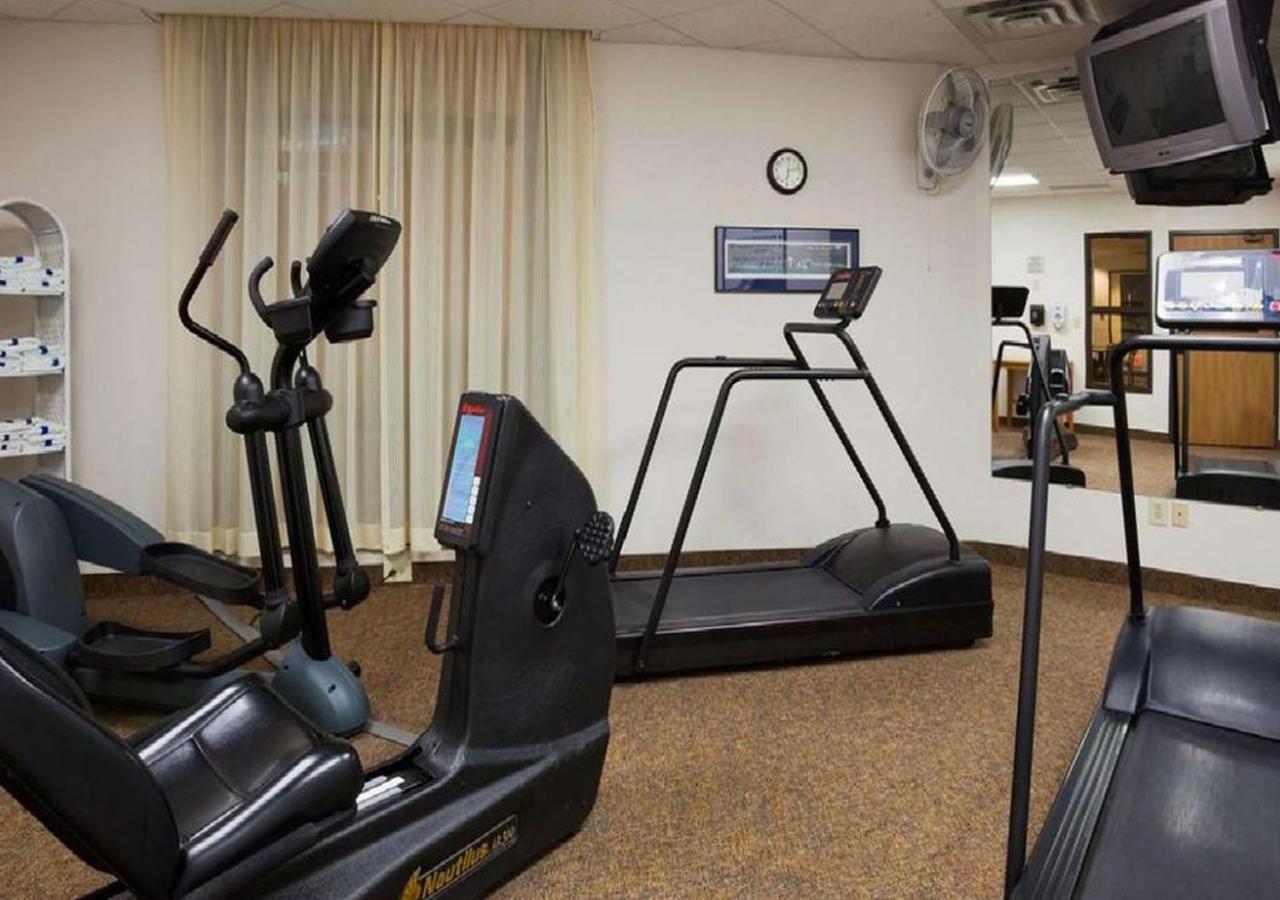 Norwood Inn & Suites Eagan St Paul & Mall Of America Bagian luar foto