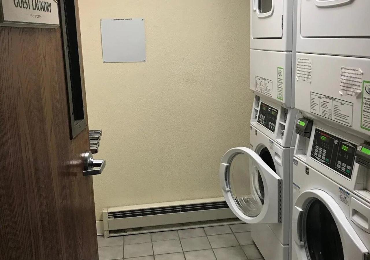 Norwood Inn & Suites Eagan St Paul & Mall Of America Bagian luar foto